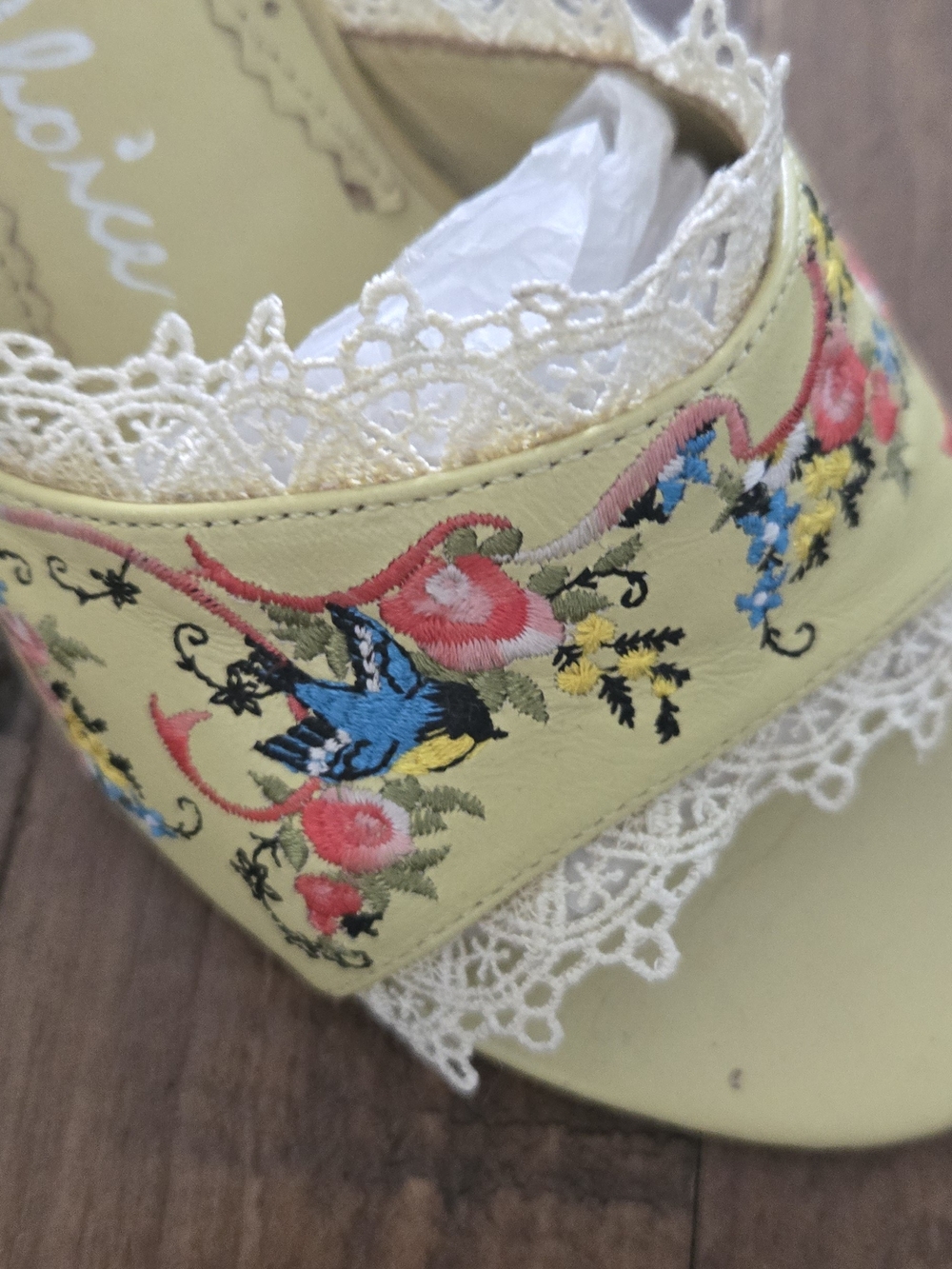 Irregular Choice Vintage 2000s Sweety Bird Embroidered Lace Retail $169